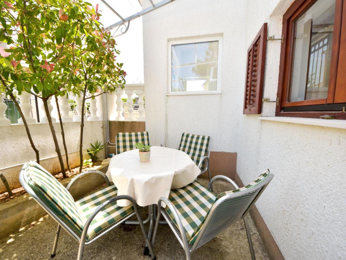 Apartment Rose-1 By Interhome Zaboric Exterior foto
